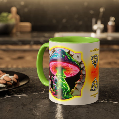 Aliens Collection ~ PAULIE THE PROBE MASTER ~ 11oz Colorful Mug