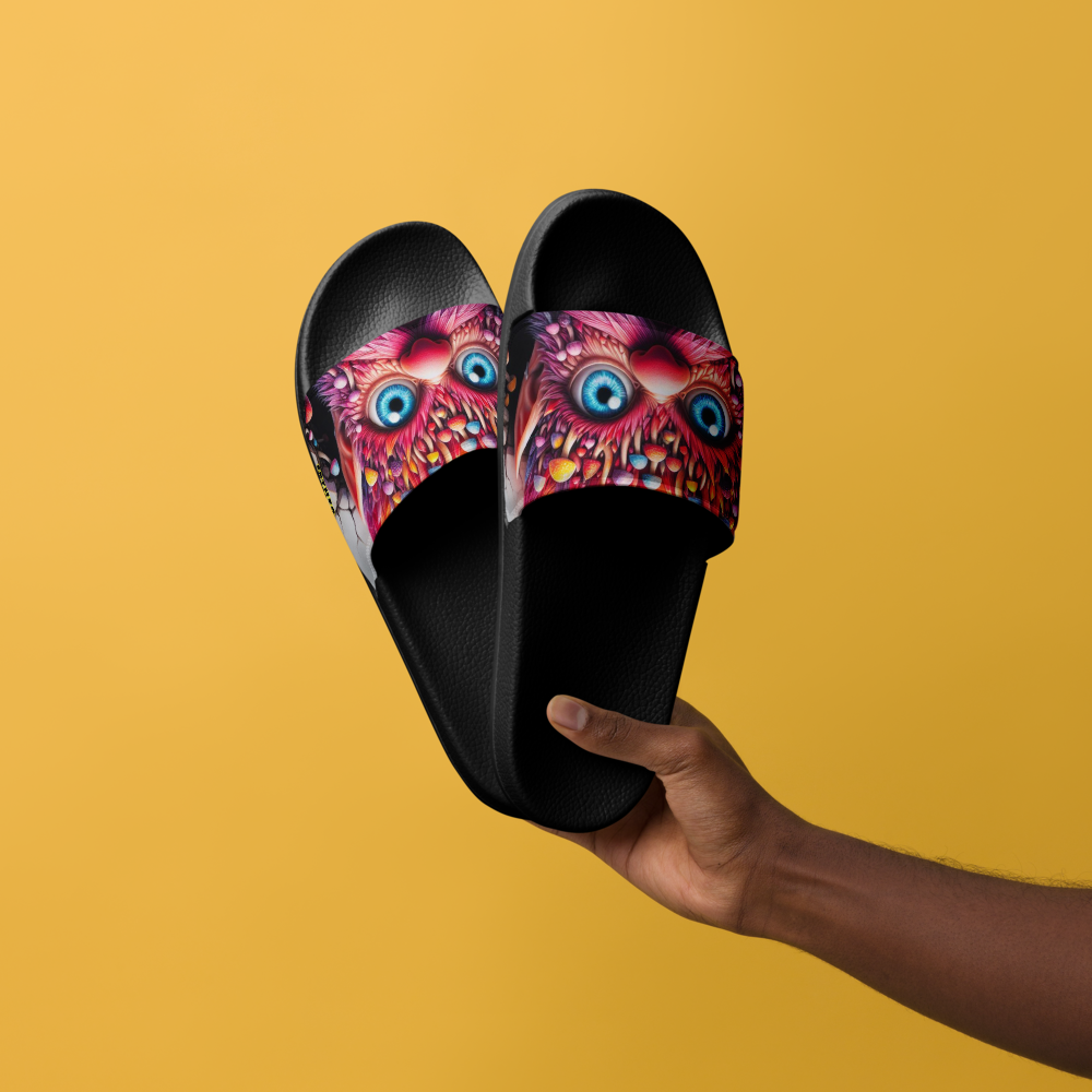 Grinning Collection - BEHOLD THE TROLL - Men’s Comfy Slides
